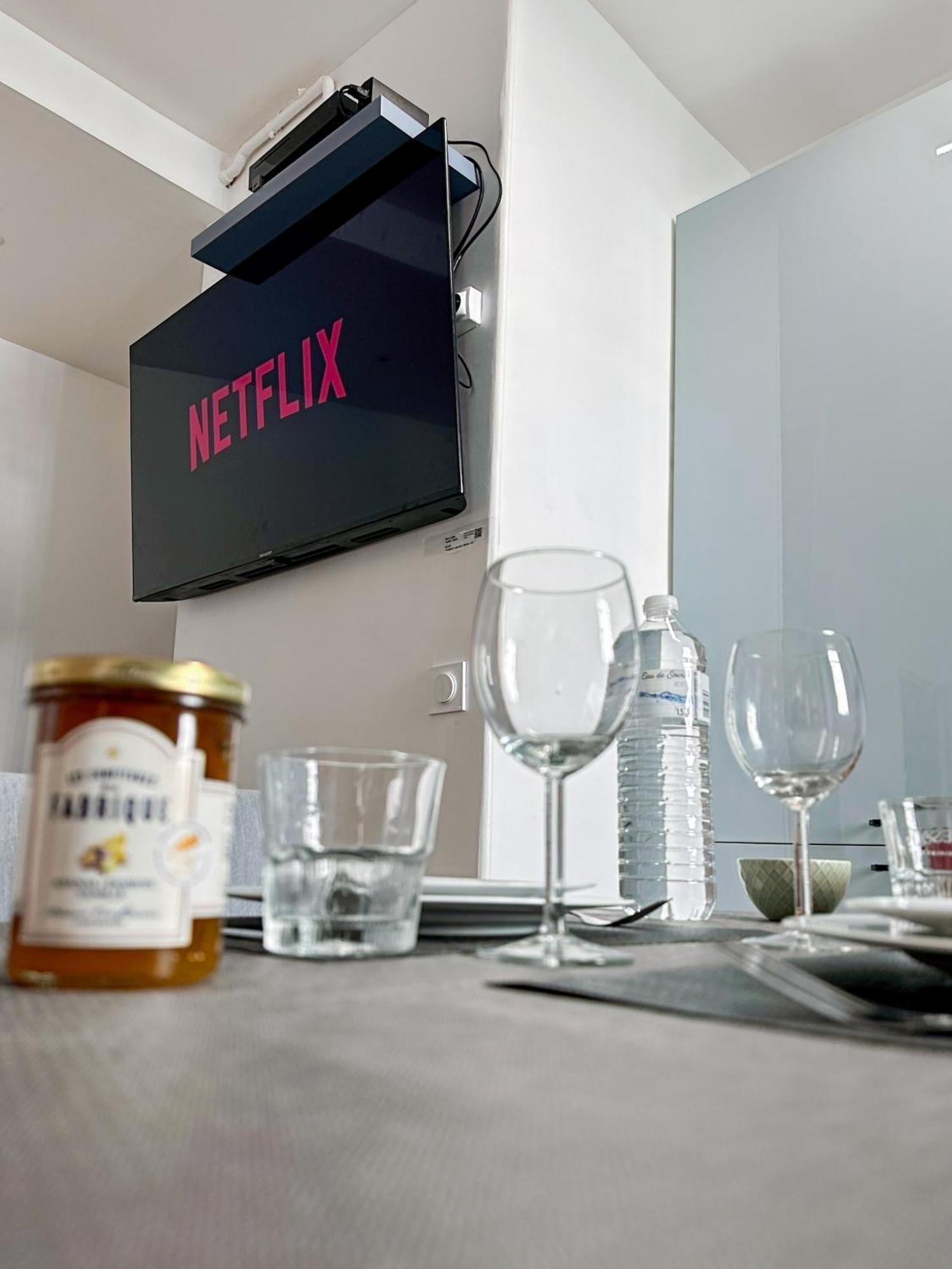 Appartement Entier Calme - Parking Free - Proche Paris Et Chateau - Wifi Hd Vincennes Kültér fotó
